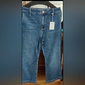 NWT JCrew Perfecting Pockets High Rise Wide Leg Cropped jeans - size 31